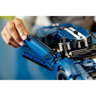 LEGO Technic 42154 2022 Ford GT