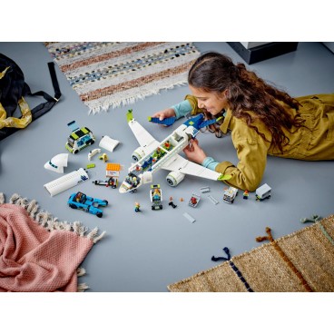LEGO City Exploration 60367 Matkustajalentokone