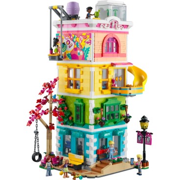 LEGO Friends 41748 Heartlake Cityn yhteisökeskus