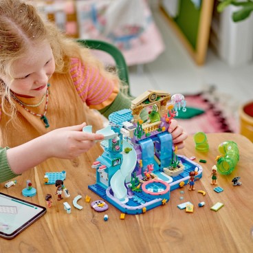 LEGO Friends 42630 Heartlake Cityn vesipuisto