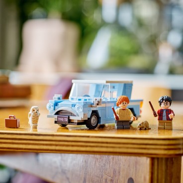 LEGO Harry Potter 76424 Lentävä Ford Anglia