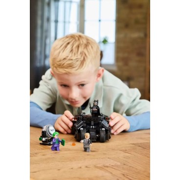 LEGO Super Heroes DC 76303 Batman Tumbler vastaan Two-Face ja The Joker